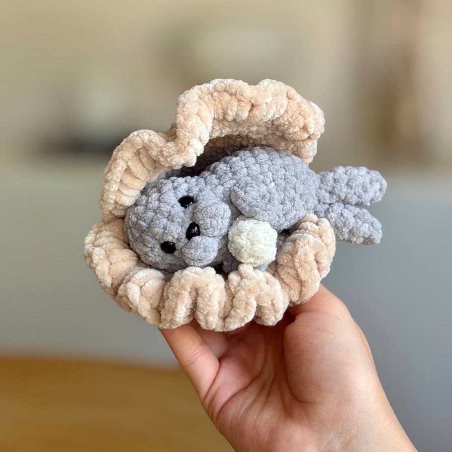 Interactive Seal in a Sea Shell photo 1 of 3 by Plushloopia