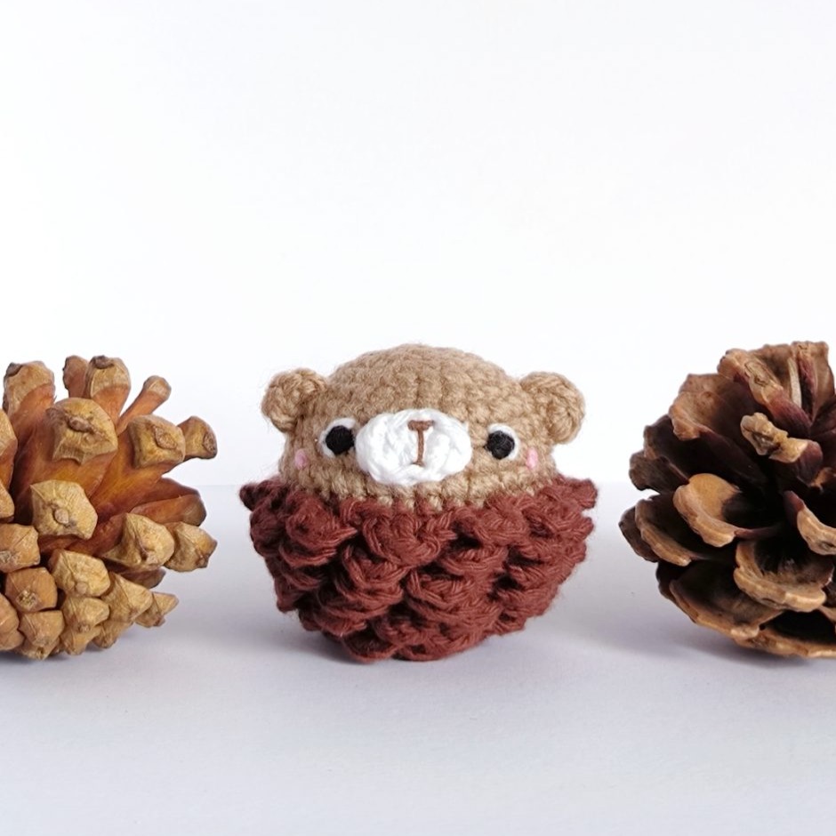 Pine Cone Bear photo 1 of 2 by miniminimanihome